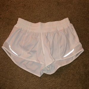 lululemon white hotty hot shorts
